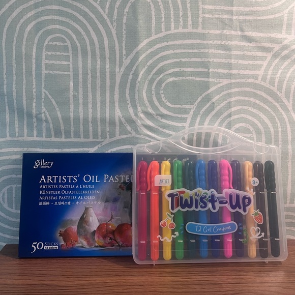 Other - Art / Craft Bundle / Oil Pastels / Gel Crayons